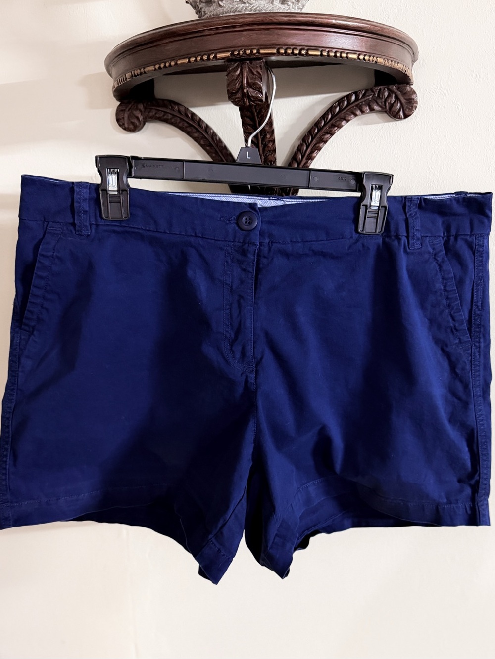 Crown & Ivy Caroline Navy Chino Shorts Size 16 Stretch Cotton Preppy Classic